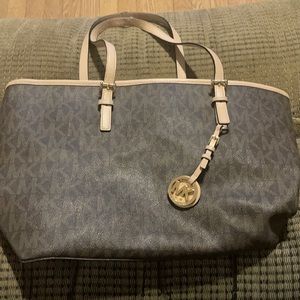 Micheal KORS bag